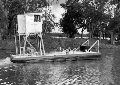 165 HP Push Boat (ME1342)